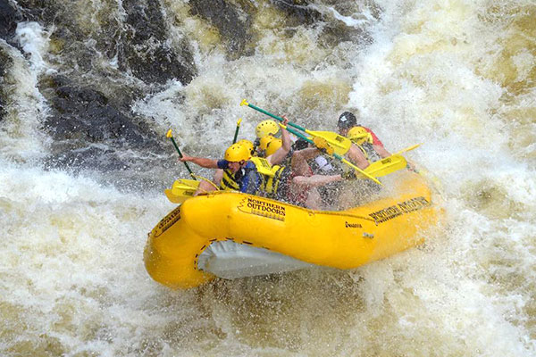 Water rafting kuala kubu