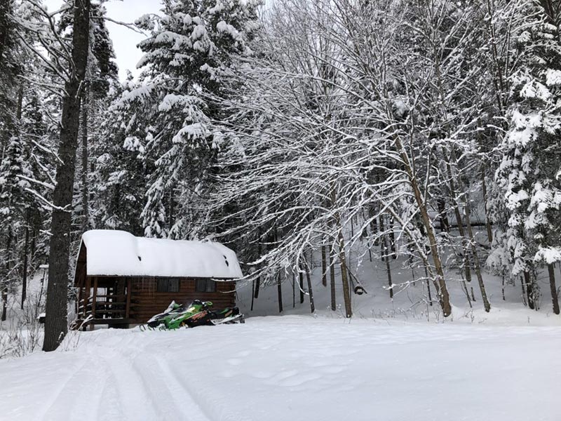 Trailside Snowmobile Cabin