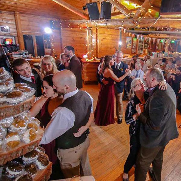 Maine lodge wedding reception