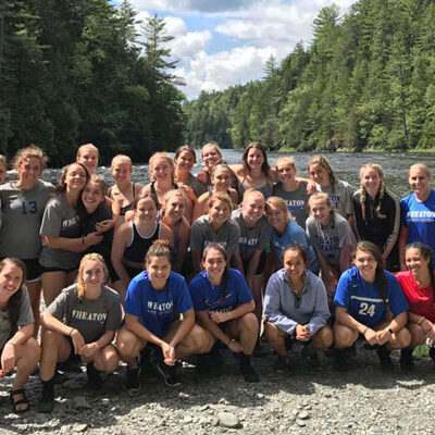 College Group rafting