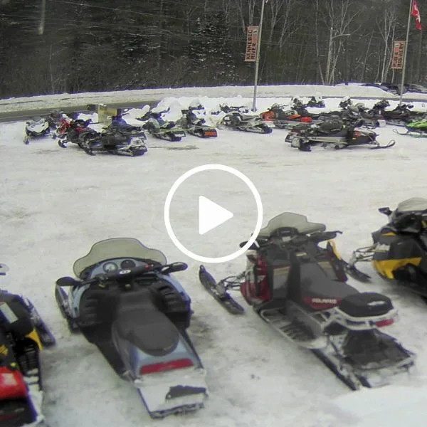 Northern Outdoors Webcam Snowmobiles